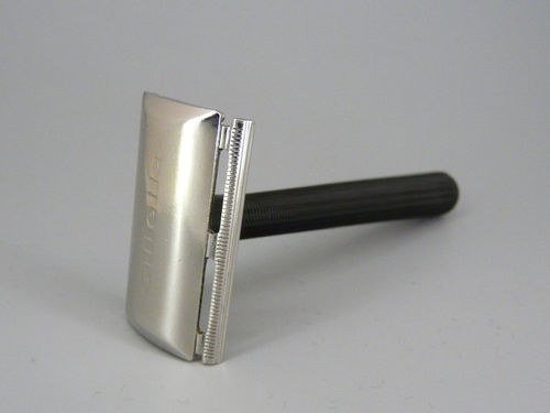 Gillette TECH - Black handle - O2 1969